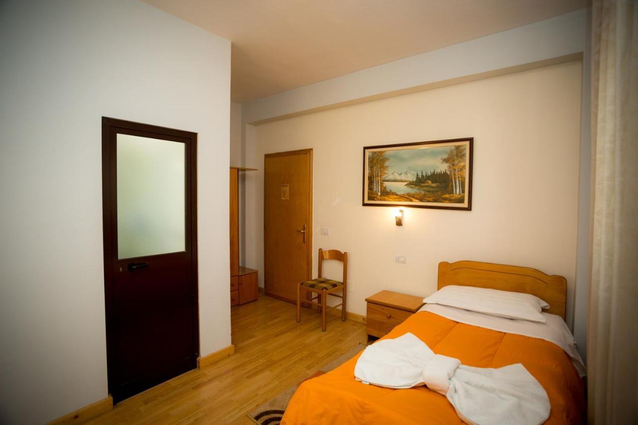 Kolping Hotel Shkoder Luaran gambar