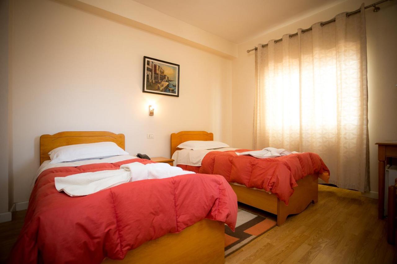 Kolping Hotel Shkoder Luaran gambar